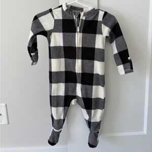 Old Navy Fleece Footed Pajama
